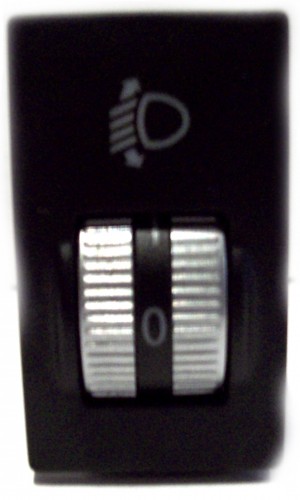 Кнопка корректора фар для китайского автомобиля Lifan Solano (B3750530B2)